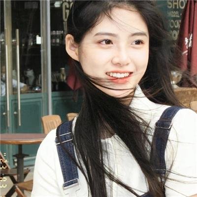 抓住稻草的野兽